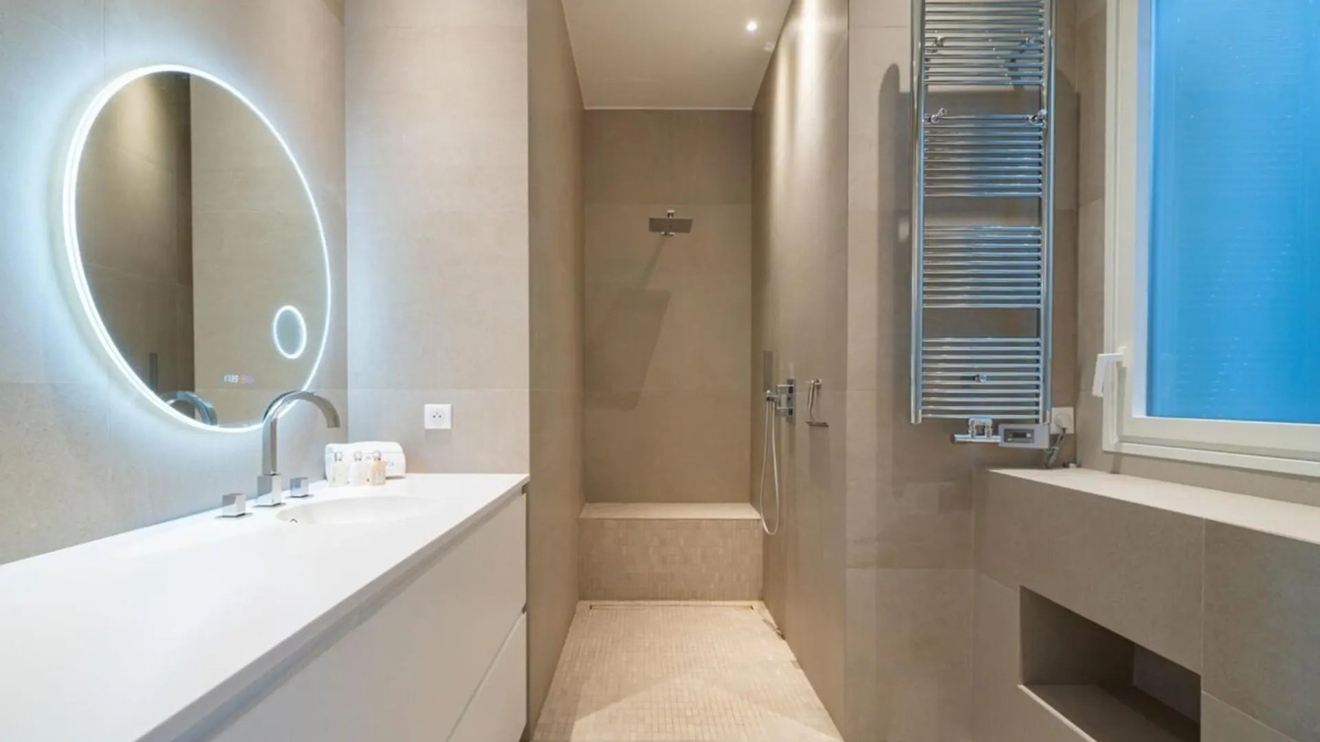 Wonderful One Bedroom In Le Gallia Cannes