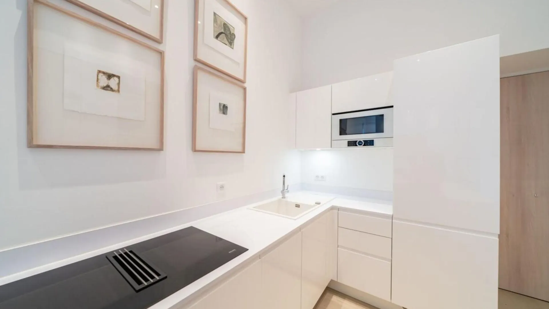 Wonderful One Bedroom In Le Gallia Cannes